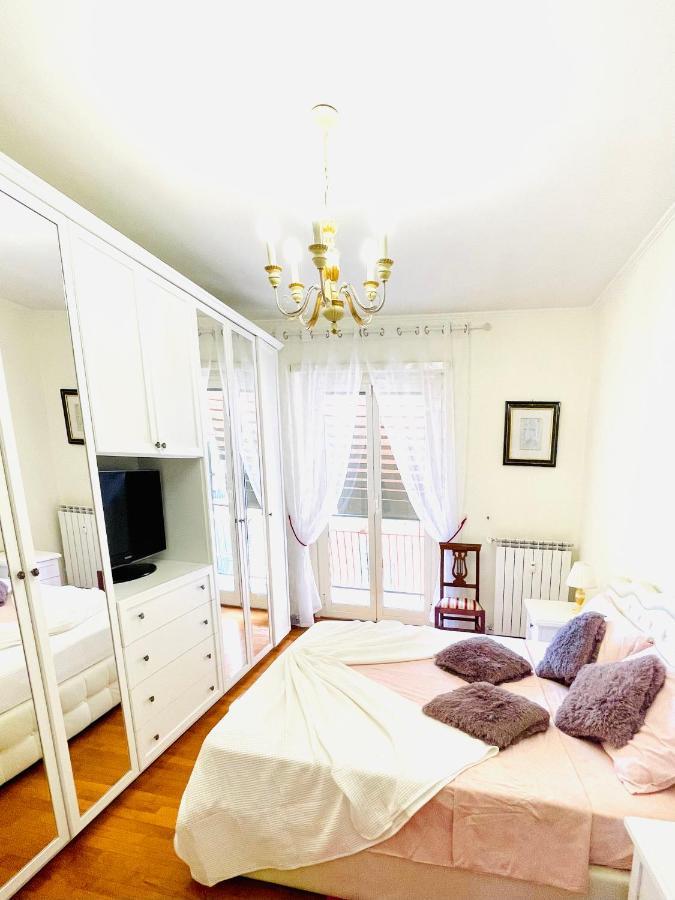 Апартаменты Charming House Roma Экстерьер фото